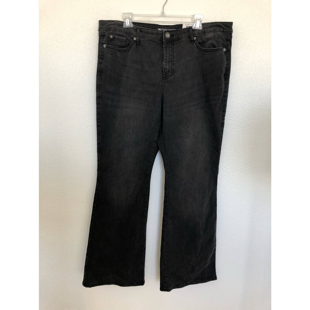 INC International Concepts Elizabeth Boot Jeans in Jet Wash - 18/34
